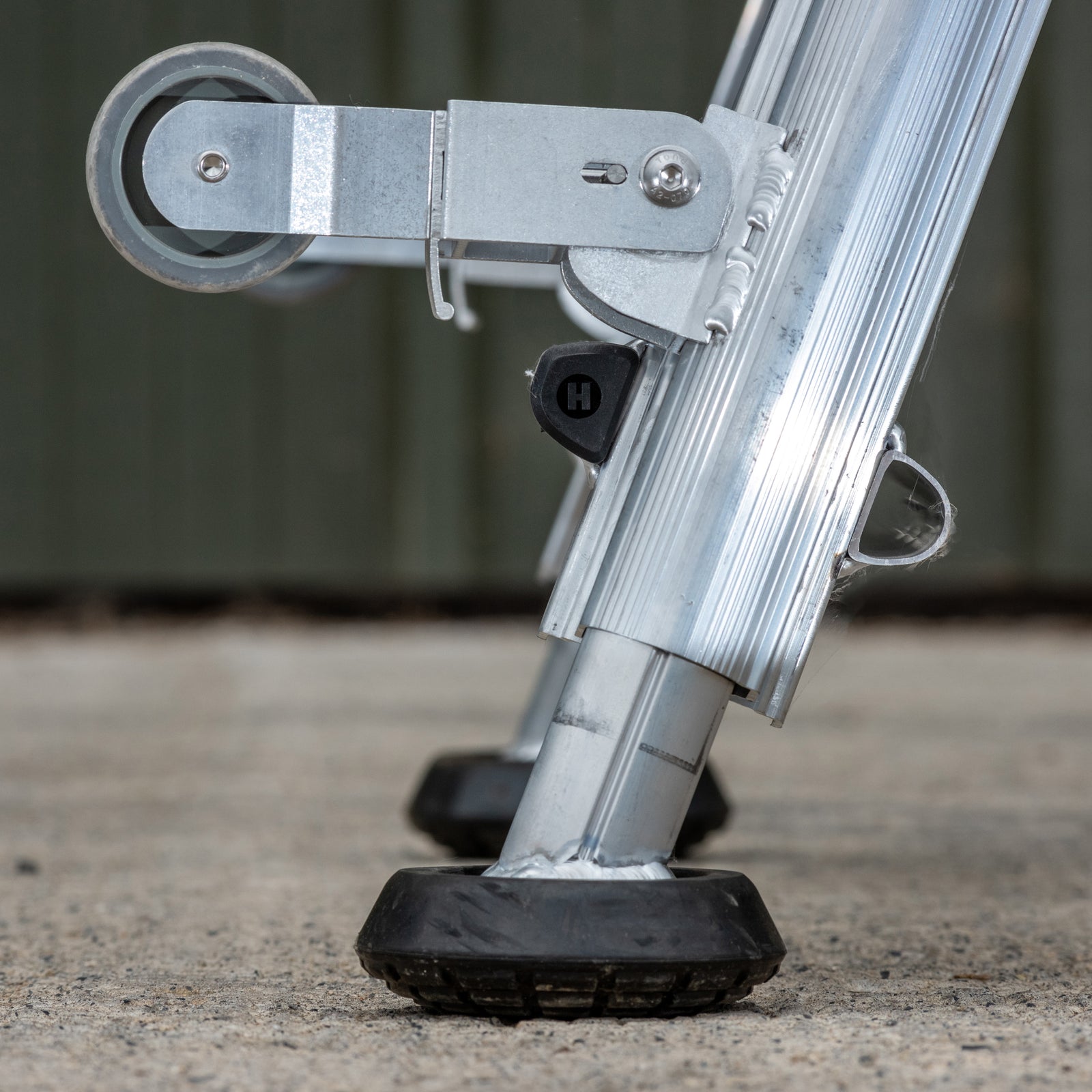 All Terrain Telescopic Platform (ATTP)